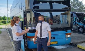 Un moldovean și-a cumpărat permisul de conducere cu 100 de euro, dar a ajuns cu el doar până la Albița